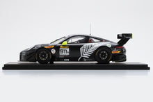 Load image into Gallery viewer, 🔴 1:18 Porsche 911 GT3 R #911 Earl Bamber Motorsport 2019 Bathurst 12 Hour - Romain Dumas / Mathieu Jaminet / Sven Müller (18SP216)