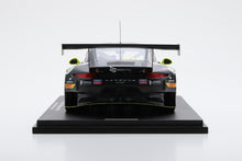 Load image into Gallery viewer, 🔴 1:18 Porsche 911 GT3 R #911 Earl Bamber Motorsport 2019 Bathurst 12 Hour - Romain Dumas / Mathieu Jaminet / Sven Müller (18SP216)