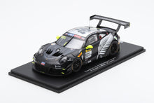 Load image into Gallery viewer, 🔴 1:18 Porsche 911 GT3 R #911 Earl Bamber Motorsport 2019 Bathurst 12 Hour - Romain Dumas / Mathieu Jaminet / Sven Müller (18SP216)