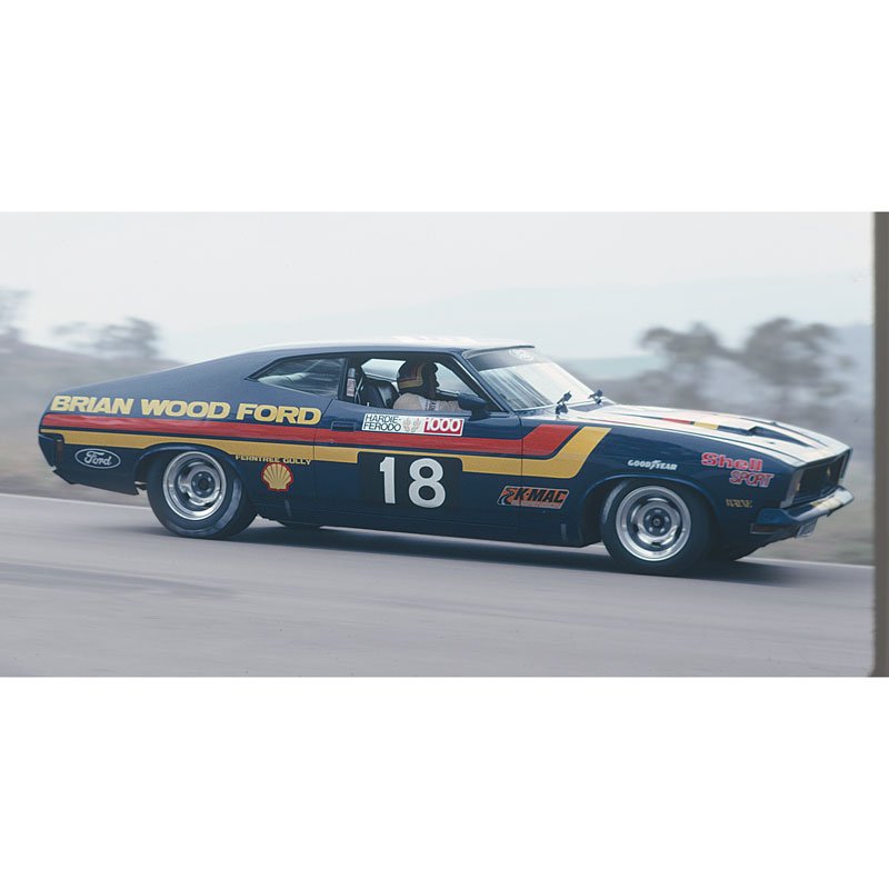 PRE ORDER - 1:18 Ford XB Falcon GT Coupe - 1976 Bathurst #18 Murray Carter / Ray Winter (18846)