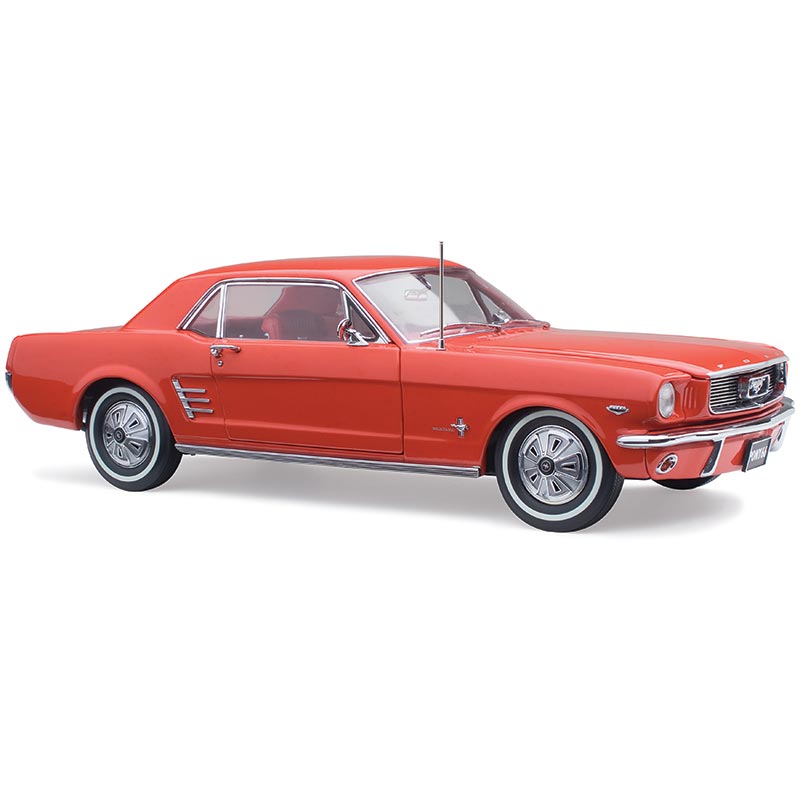 🟢 1:18 Ford 1966 Pony Mustang RHD Singal Flare Red (18804)