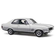 Load image into Gallery viewer, PRE ORDER - 1:18 Holden LJ Torana GTR XU-1 Baroda Silver (18866)
