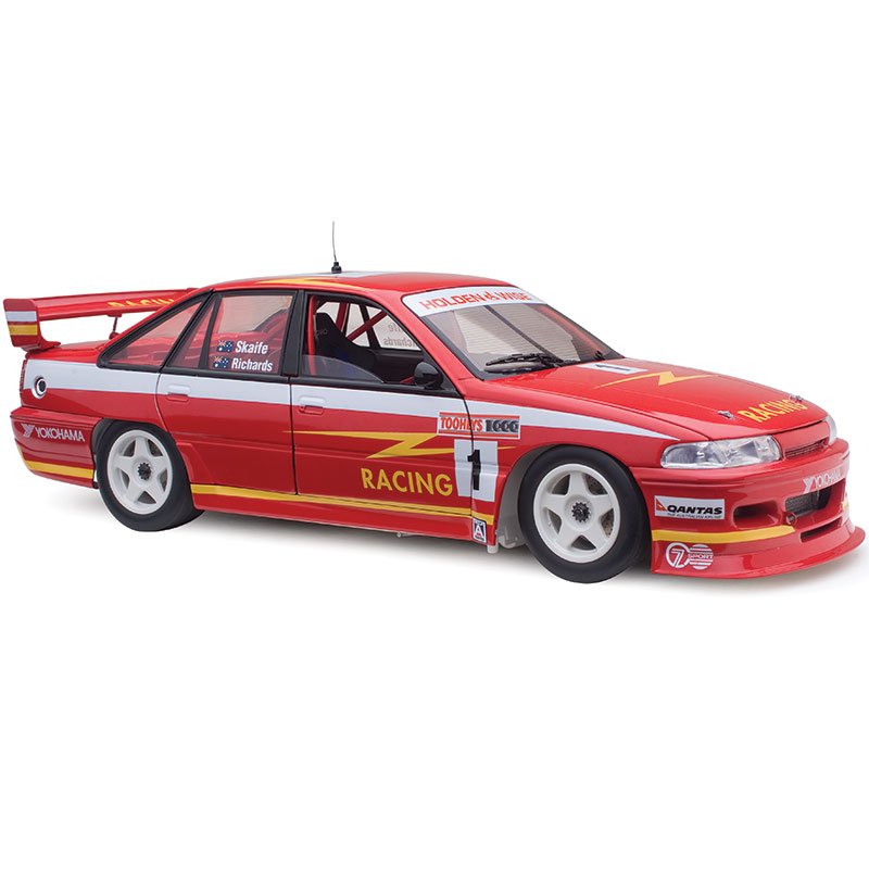 🟢 1:18 Holden VP Commodore 1993 Bathurst 2nd Place (18790)