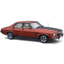 Load image into Gallery viewer, 1:18 Holden HX Monaro 253 V8 GTS Sedan Persian Sand (18759)
