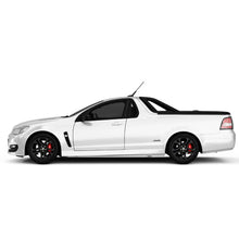 Load image into Gallery viewer, 🟠 PRE ORDER - 1:18 Holden VFII Commodore SSV Redline Ute - Heron White (B182617B)

