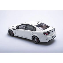 Load image into Gallery viewer, 🟢  1:18 2017 Holden HSV Gen-F2 GTSR Sedan Heron White (B182917D)
