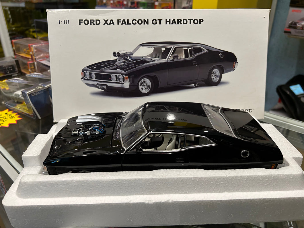 1:18 Ford XA Falcon GT Hardtop Coupe Street Machine Blown Black
